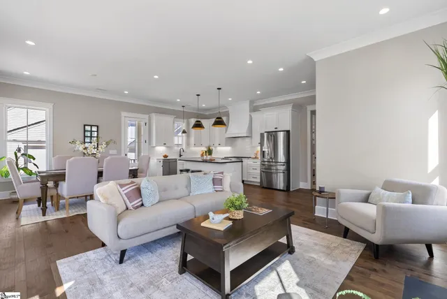 $1,397,500 | 6 Belgard Drive, Greenville, SC 29615