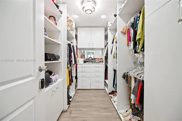 a view of a walk in closet
