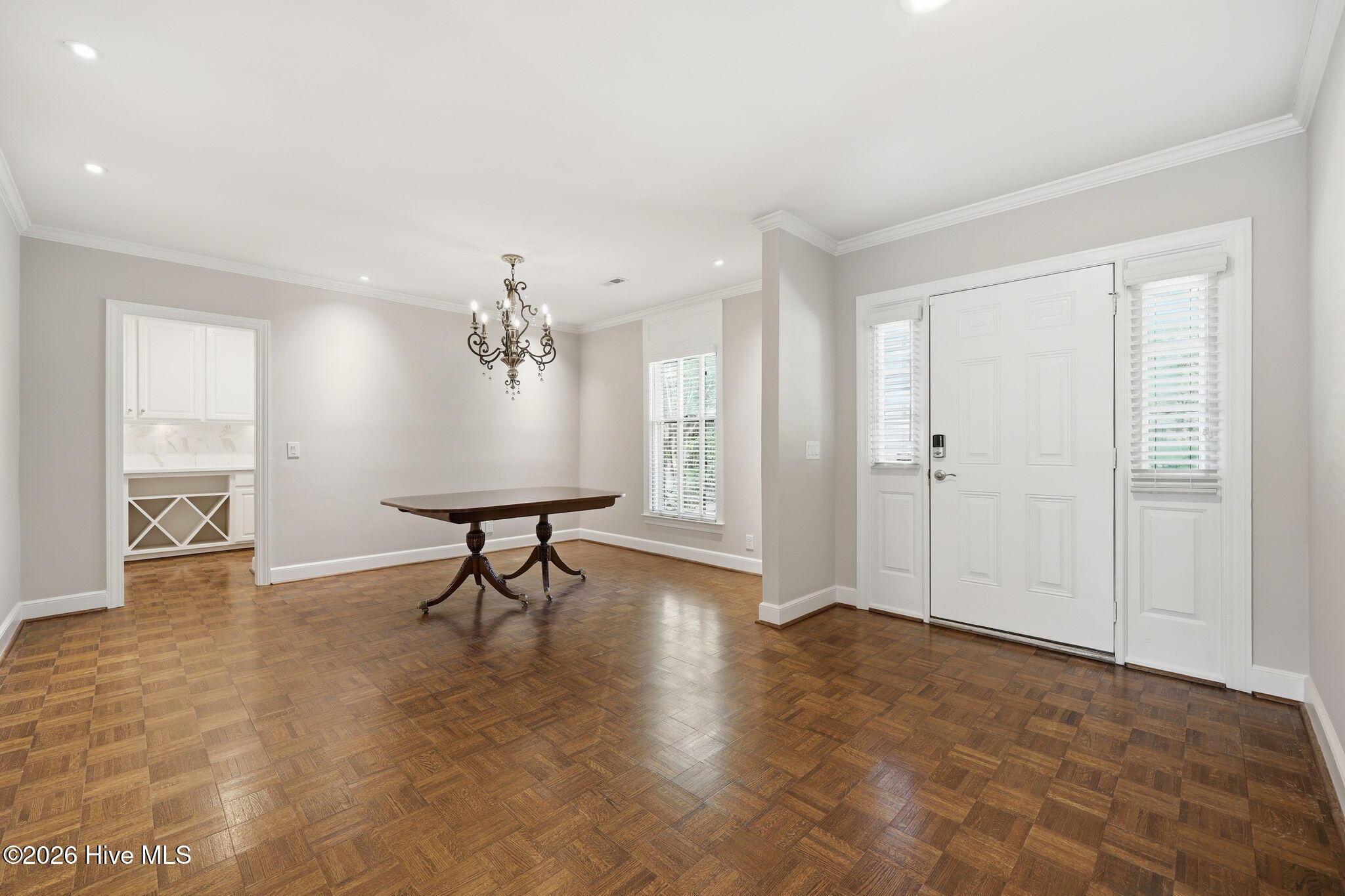 813 Greenbriar Road Kinston, NC 28501 - Photo 12 of 51 25-web-or-mls-IMG_0011 (1)