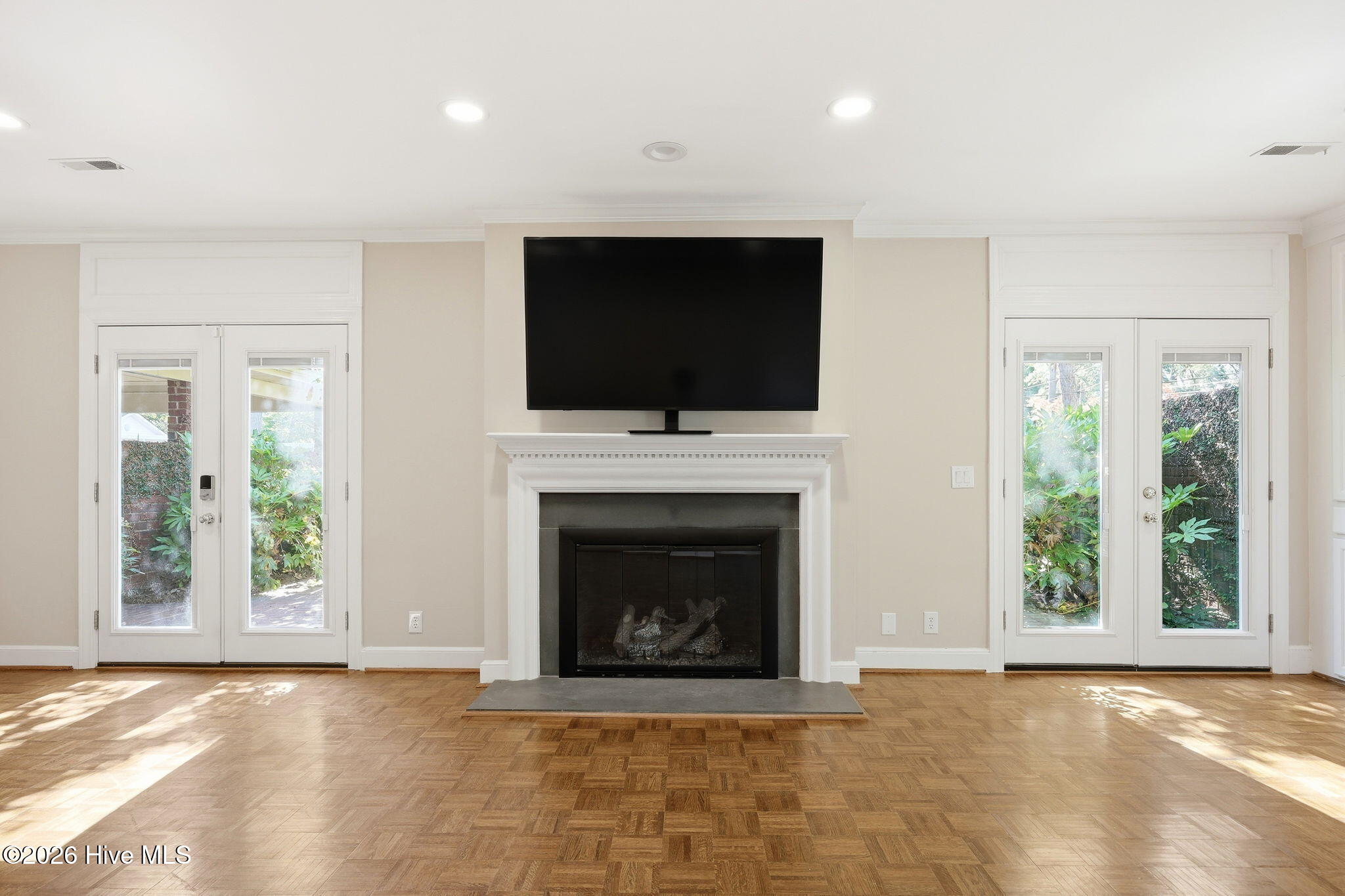 813 Greenbriar Road Kinston, NC 28501 - Photo 18 of 51 31-web-or-mls-IMG_0029