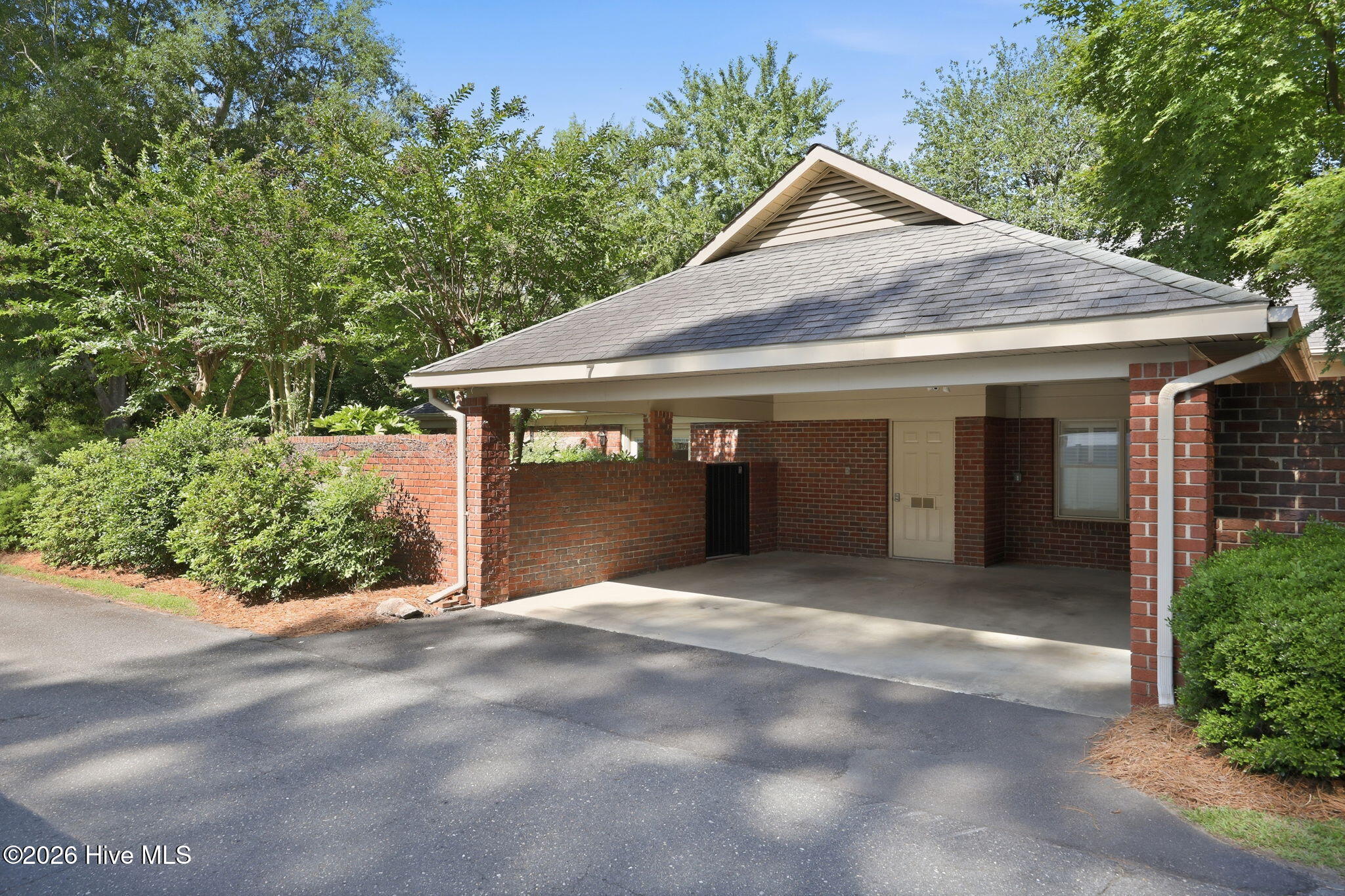 813 Greenbriar Road Kinston, NC 28501 - Photo 40 of 51 21-web-or-mls-IMG_0005