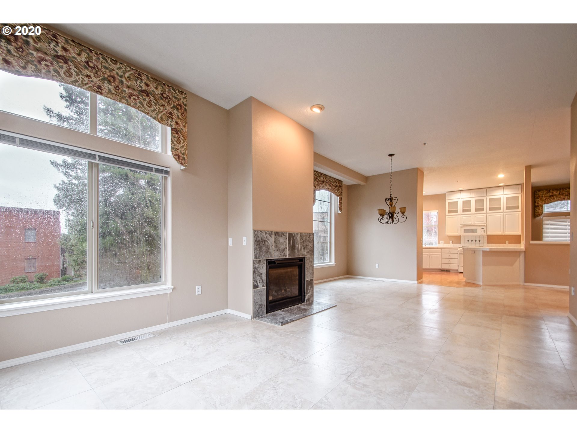 18690 Southwest Boones Ferry Road Tualatin, OR 97062 - Photo 9 of 32
