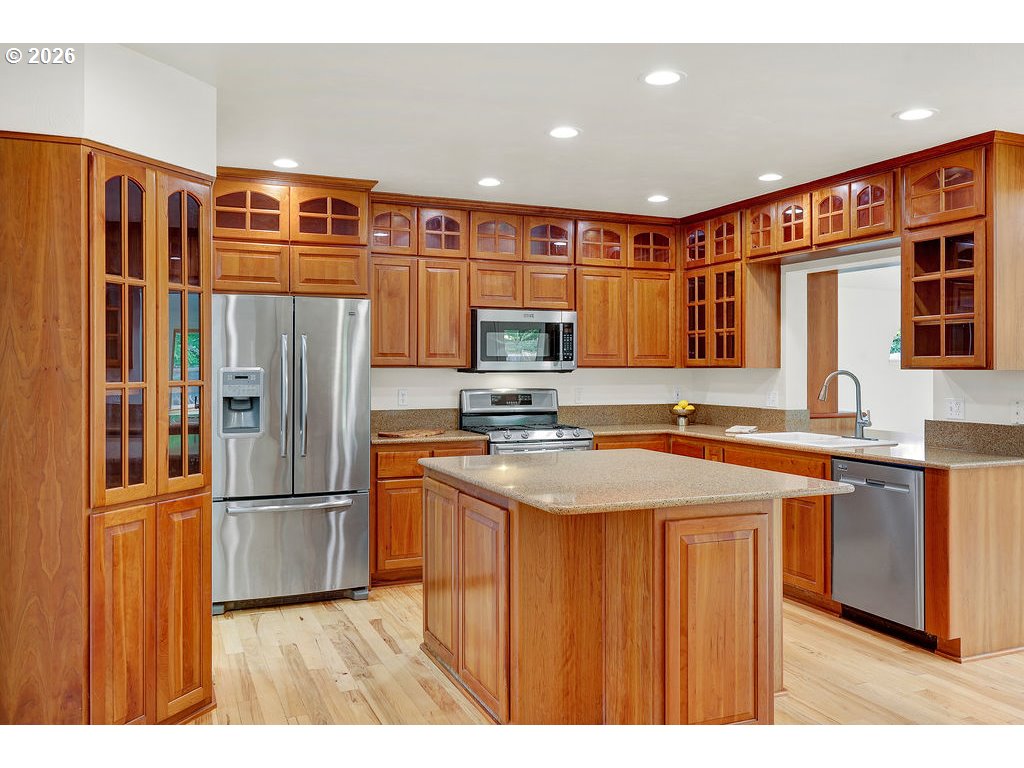 1774 River Pointe Loop Eugene, OR 97408 - Photo 15 of 45