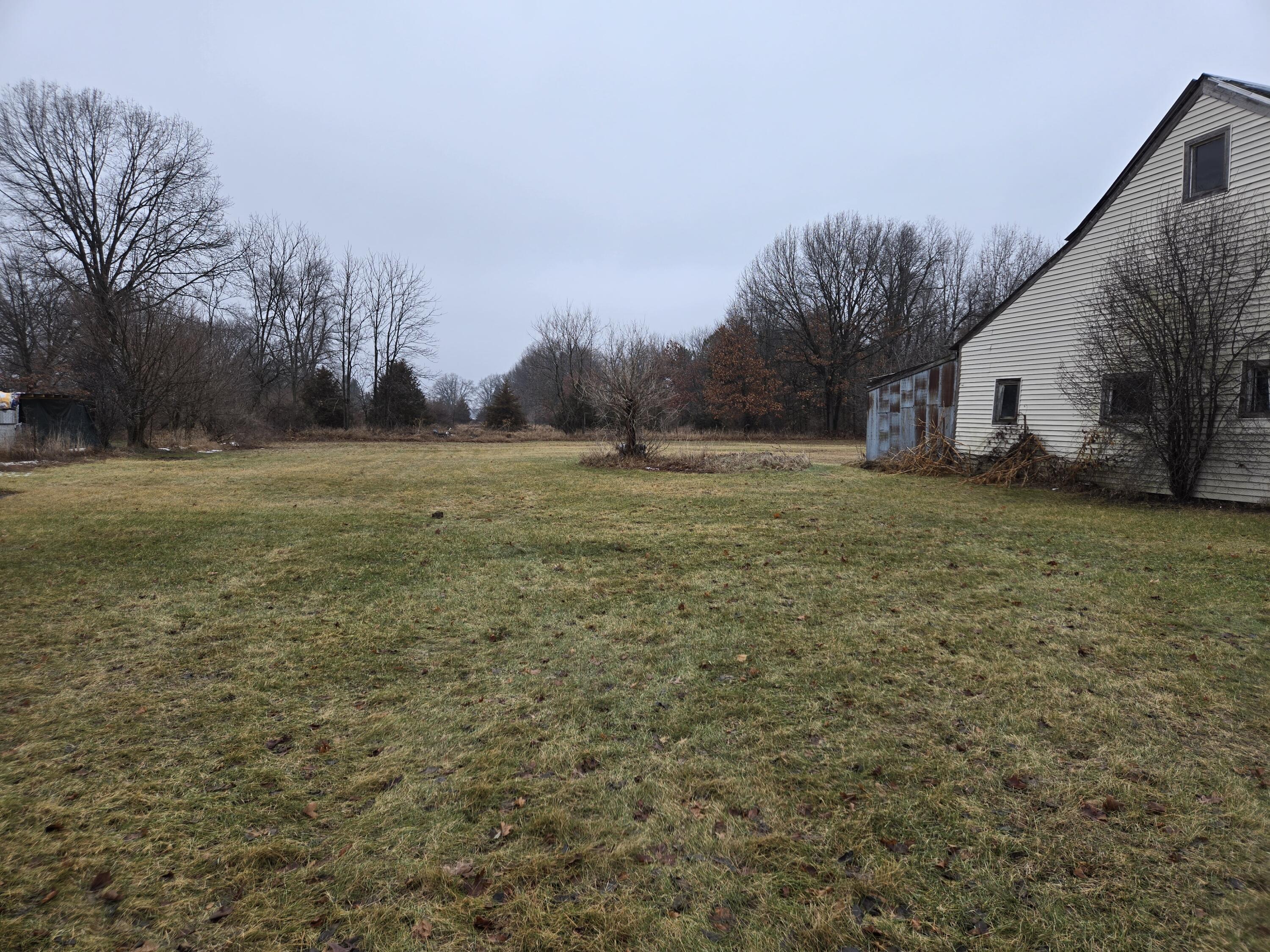 8662 South Stoney Lake Road Jackson, MI 49201 - Photo 10 of 59 20260107_111932