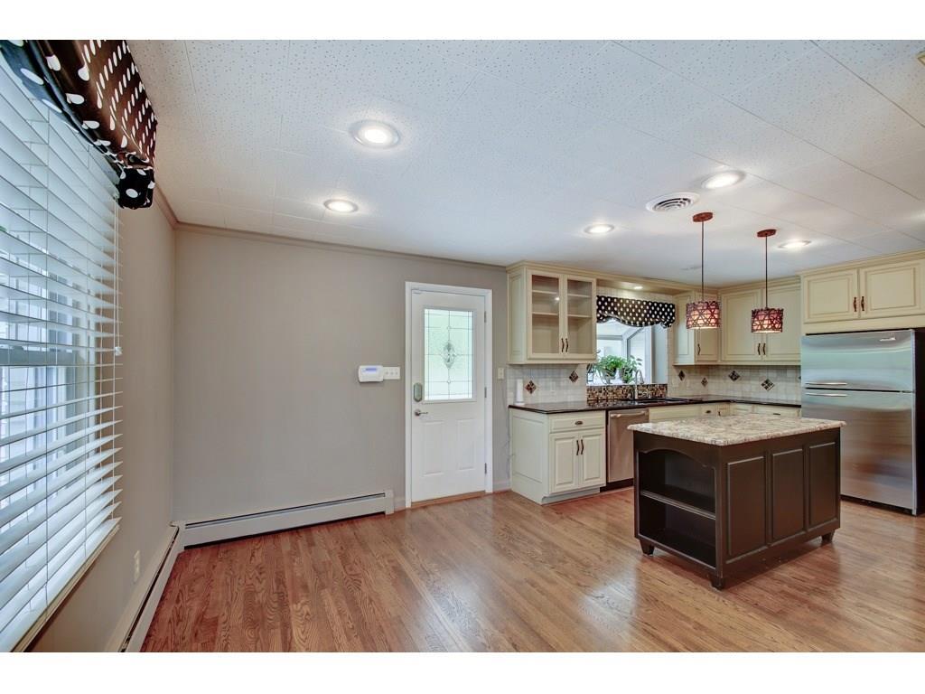2223 West Stop 11 Road Indianapolis, IN 46217 - Photo 12 of 43 Gallery Image 12