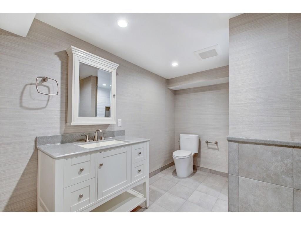 2223 West Stop 11 Road Indianapolis, IN 46217 - Photo 27 of 43 Gallery Image 27