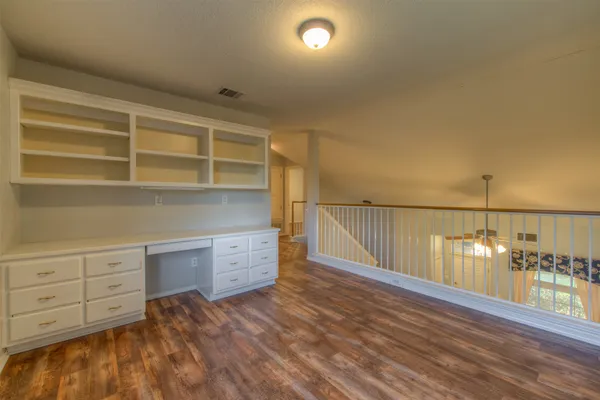 $2,095 | 13500 Dulles Avenue, Austin, TX 78729