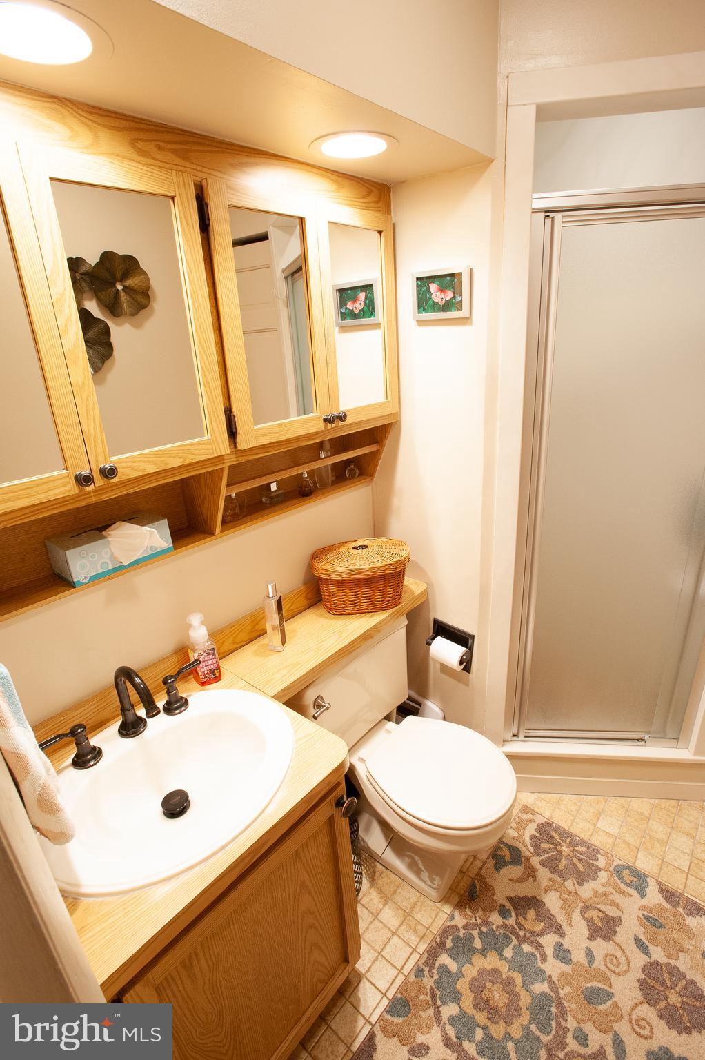 48 Conifer Road Levittown, PA 19057 - Photo 26 of 31