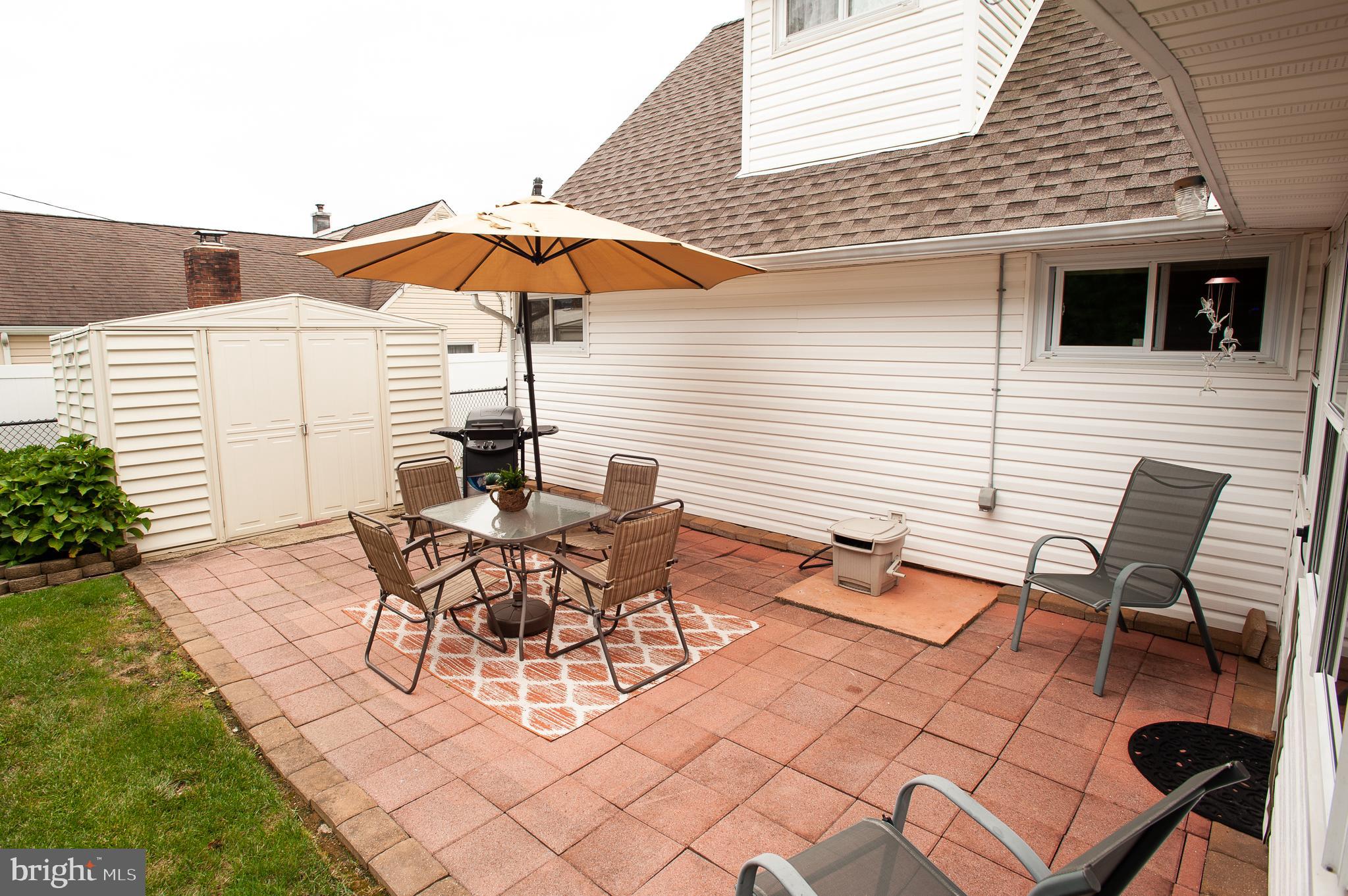 48 Conifer Road Levittown, PA 19057 - Photo 8 of 31