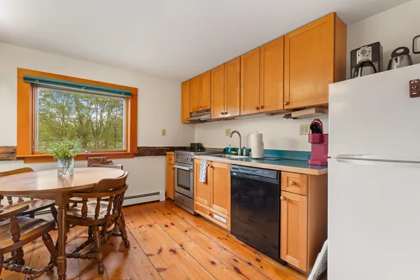 $2,400,000 | 55-56 Whitehouse Road, Loudon, NH 03307