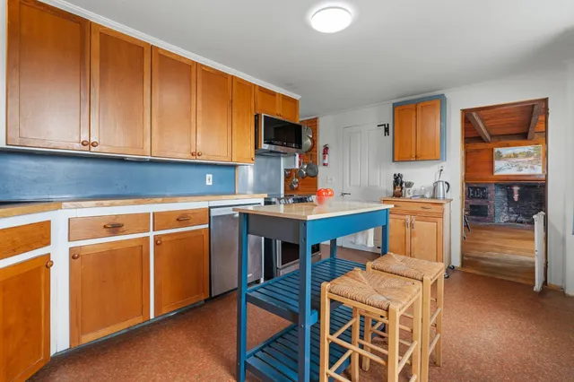 $2,400,000 | 55-56 Whitehouse Road, Loudon, NH 03307