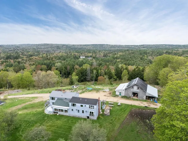 $2,400,000 | 55-56 Whitehouse Road, Loudon, NH 03307