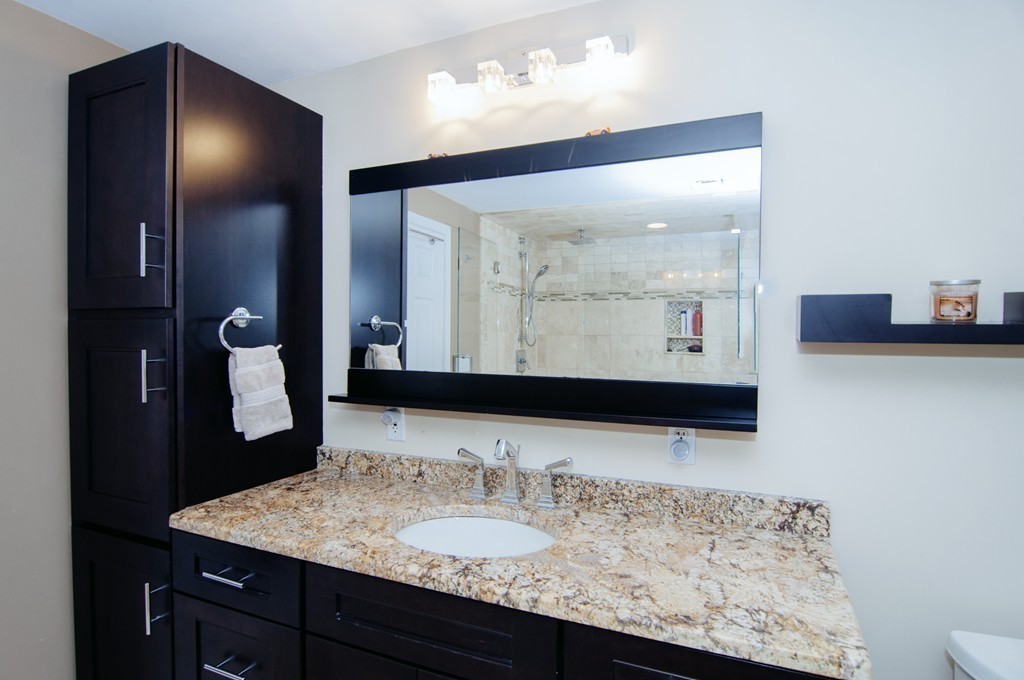 18 Kent Road Weymouth, MA 02190 - Photo 15 of 17