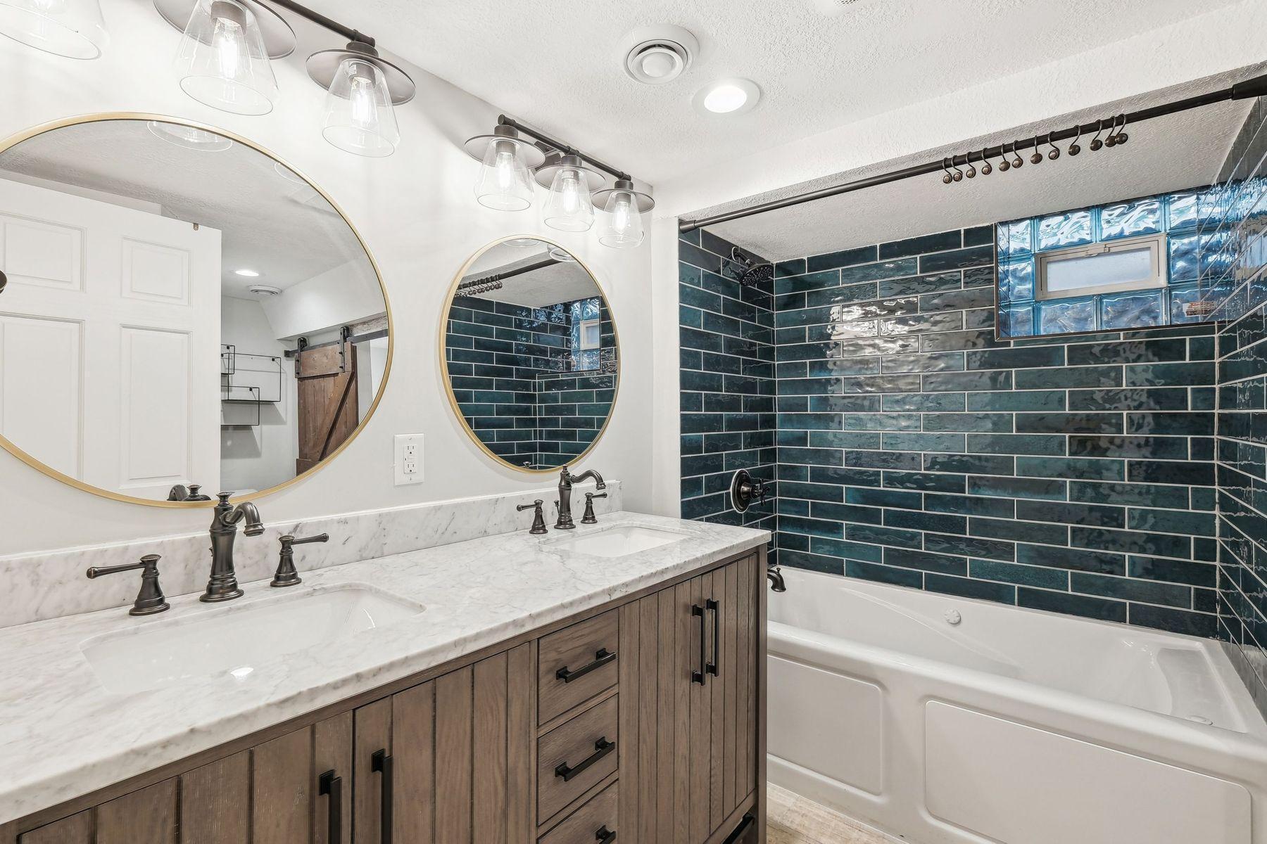 5078 Vine Hill Road Deephaven, MN 55331 - Photo 20 of 25