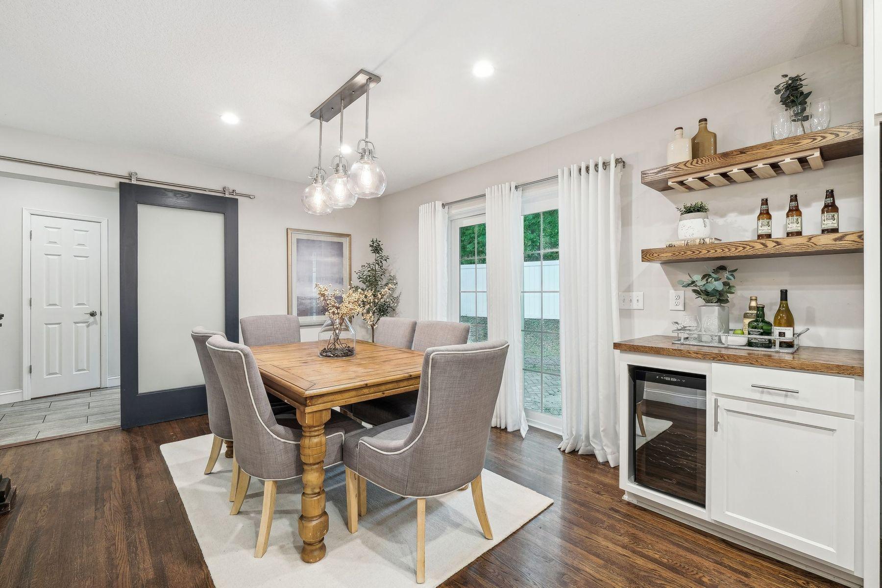 5078 Vine Hill Road Deephaven, MN 55331 - Photo 8 of 25