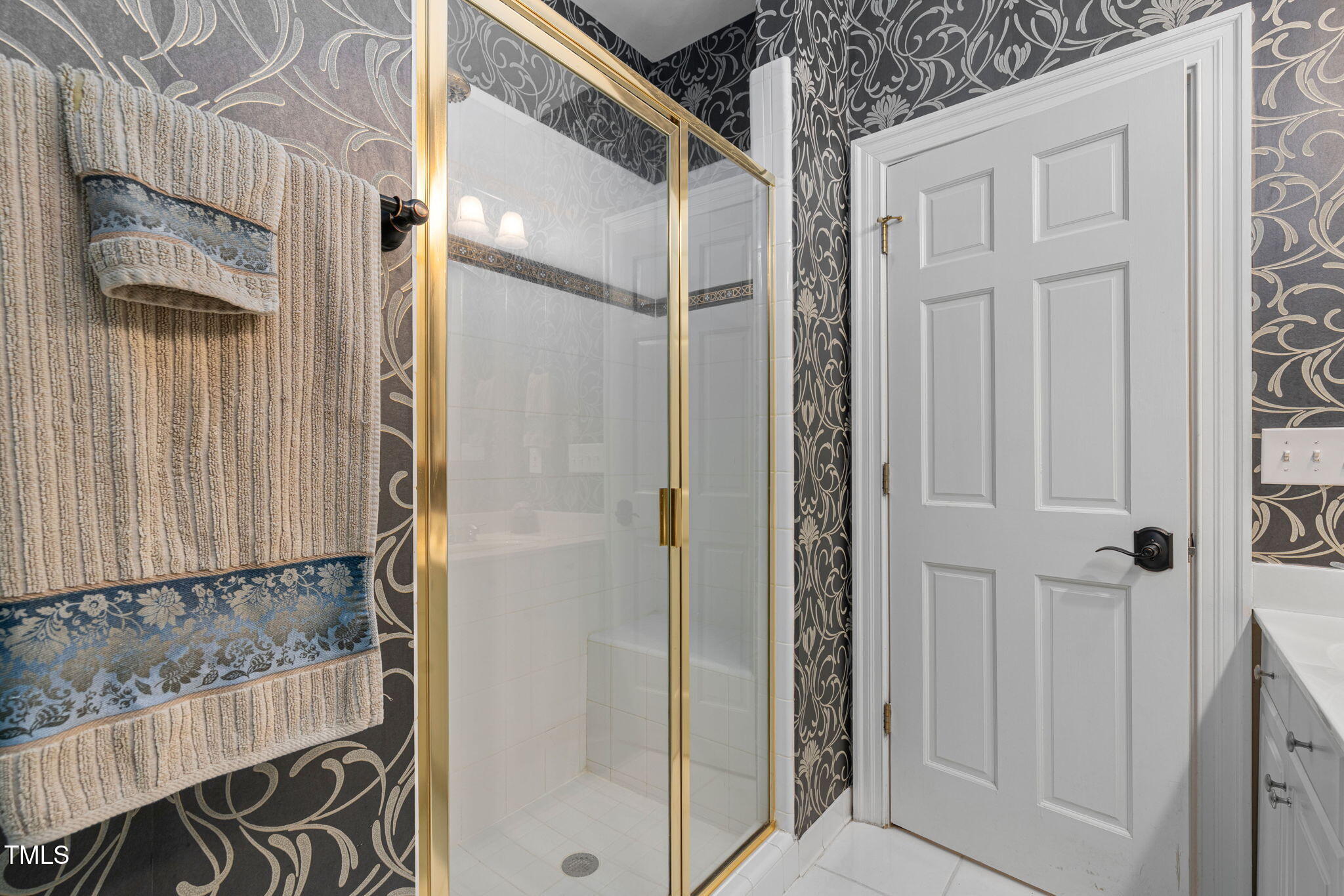 12012 Six Forks Road Raleigh, NC 27614 - Photo 32 of 100 46-web-or-mls-12012-six-forks-rd