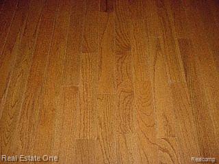 853 Enchantment Drive Rochester, MI 48307 - Photo 6 of 22 Hardwood Floor