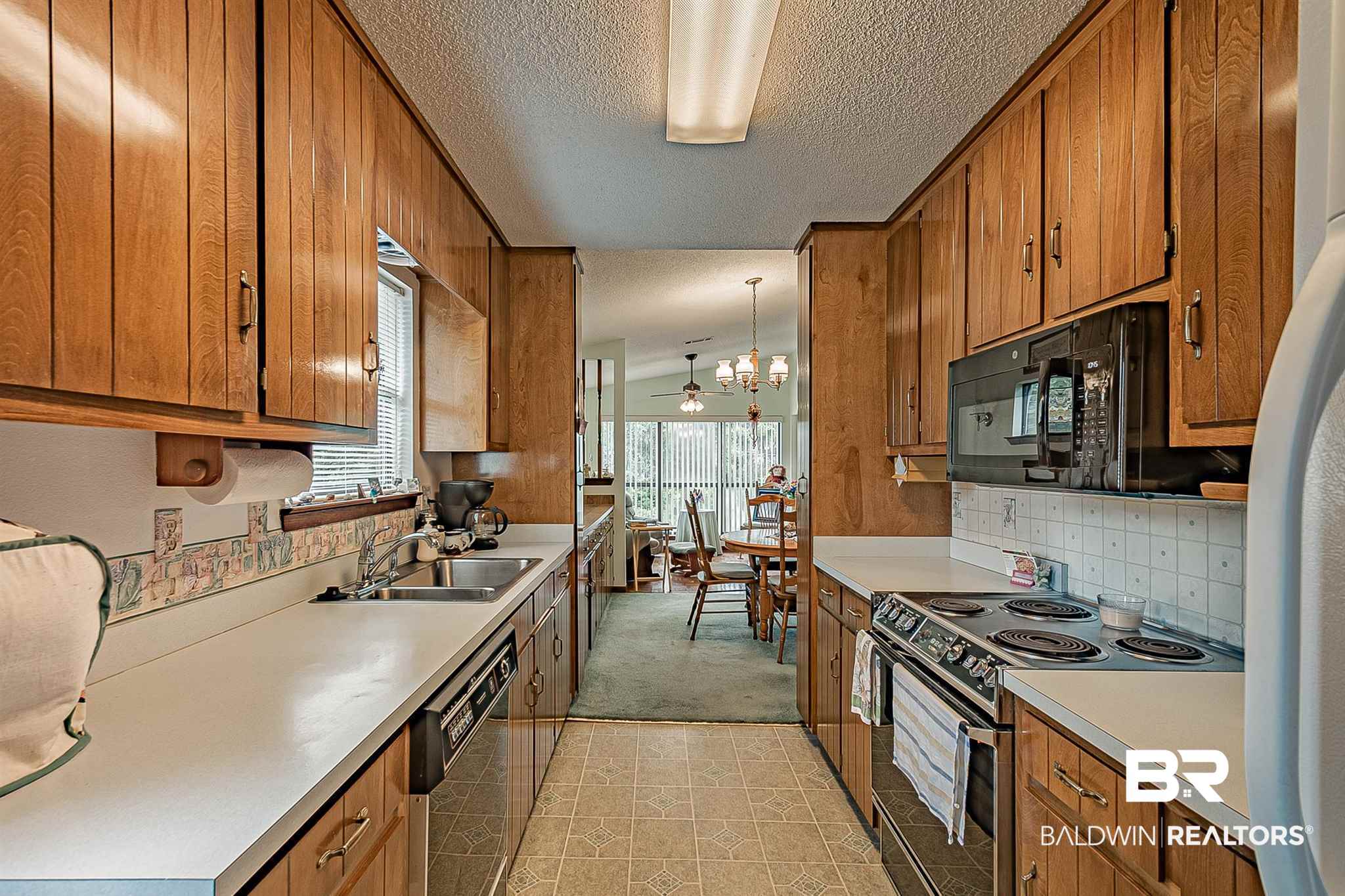 2689 Pine Ridge Drive Lillian, AL 36549 - Photo 16 of 46 Kitchen view to breakfast