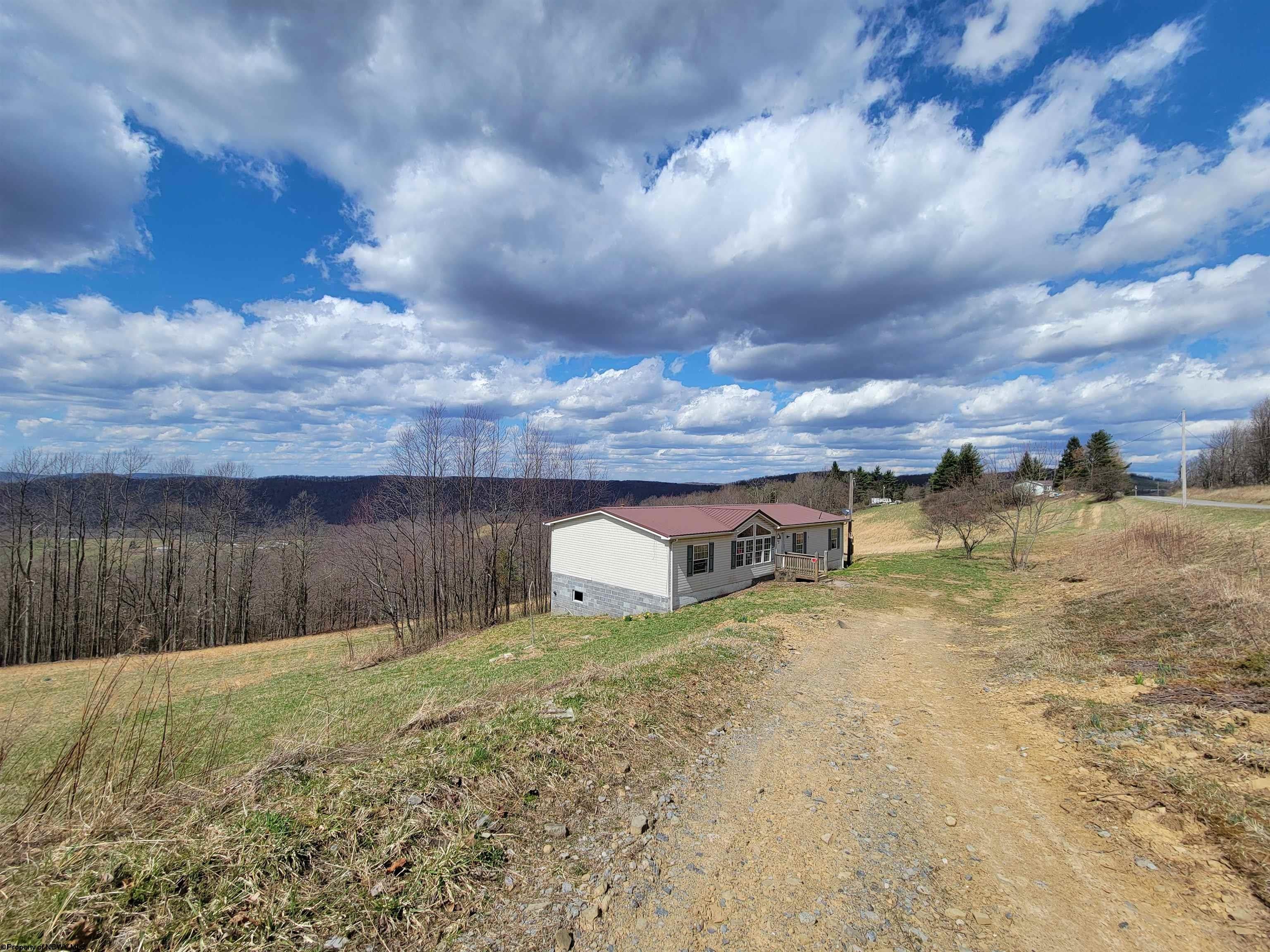 3929 Stemple Ridge Road Aurora, WV 26705 - Photo 18 of 26 Gallery Image 18