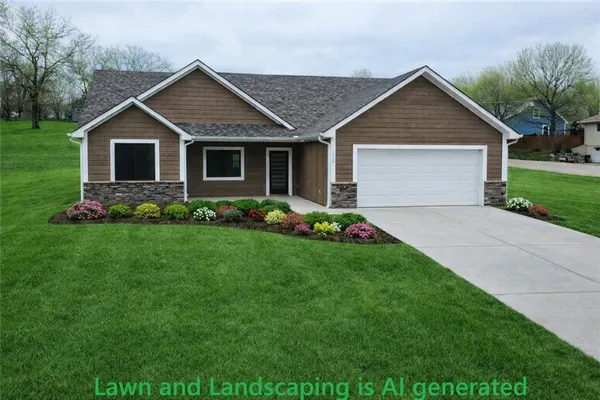 $329,000 | 1303 West Concord Drive, Plattsburg, MO 64477