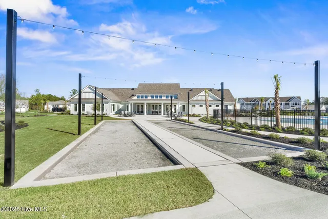 $329,990 | 4073 Farmfield Drive, Leland, NC 28451