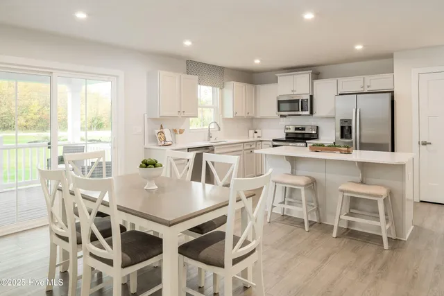 $329,990 | 4073 Farmfield Drive, Leland, NC 28451