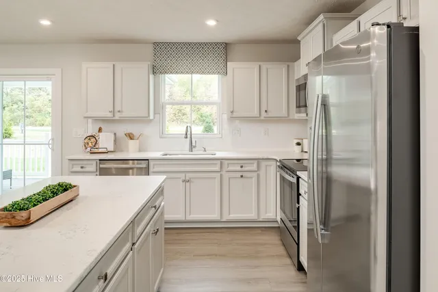 $329,990 | 4073 Farmfield Drive, Leland, NC 28451