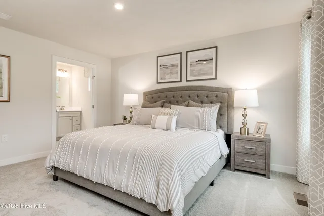 $329,990 | 4073 Farmfield Drive, Leland, NC 28451