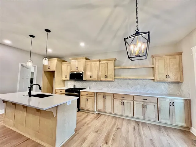 $551,400 | 1909 Longview Drive, Liberty, MO 64068