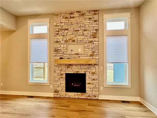 $551,400 | 1909 Longview Drive, Liberty, MO 64068