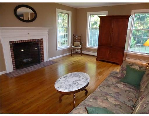25 Ledge Hill Road Gorham, ME 04038 - Photo 5 of 25 Living Room.