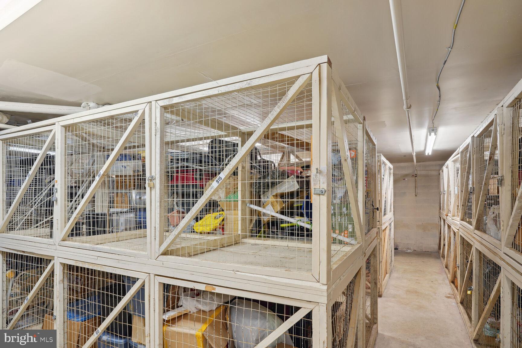 3245 Rio Drive, Unit 915 Falls Church, VA 22041 - Photo 24 of 31 a view of an chairs