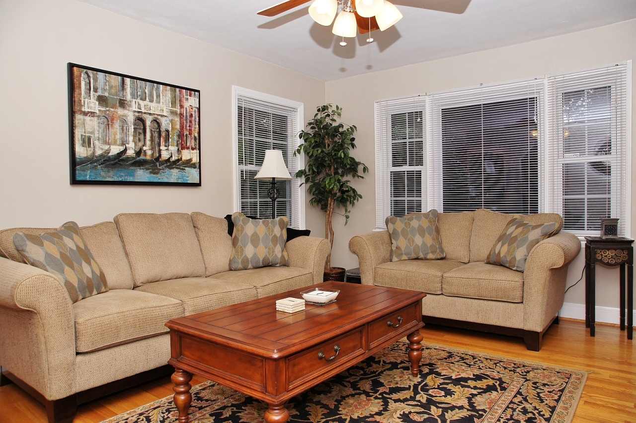 1922 Langdon Road Southwest Roanoke, VA 24015 - Photo 7 of 37 dsc04039