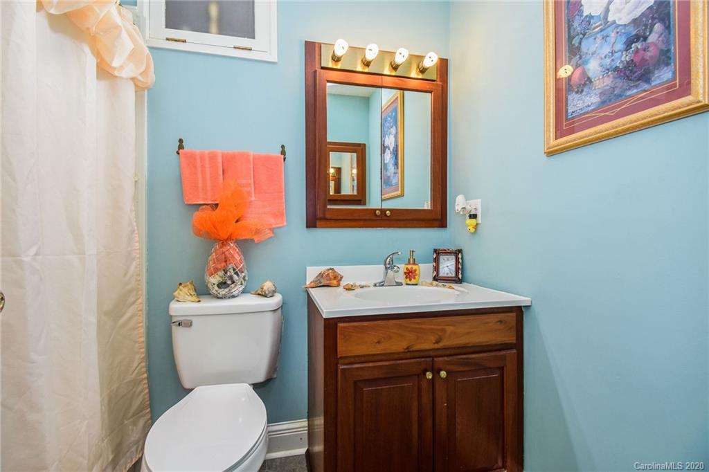 811 Bringle Ferry Road Salisbury, NC 28144 - Photo 16 of 33 Gallery Image 16