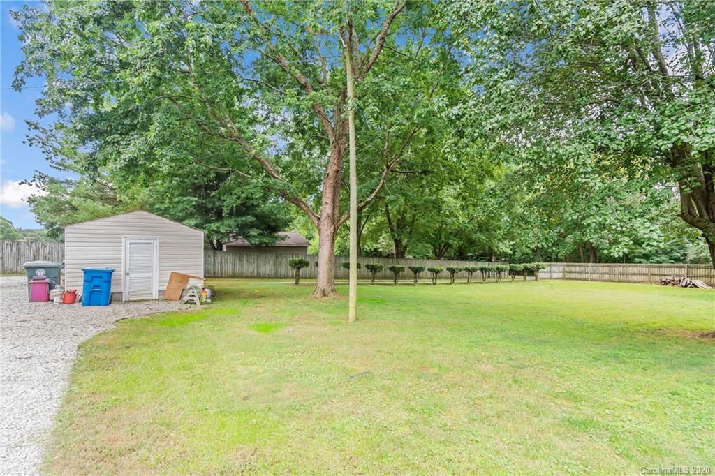 811 Bringle Ferry Road Salisbury, NC 28144 - Photo 5 of 33 Gallery Image 5
