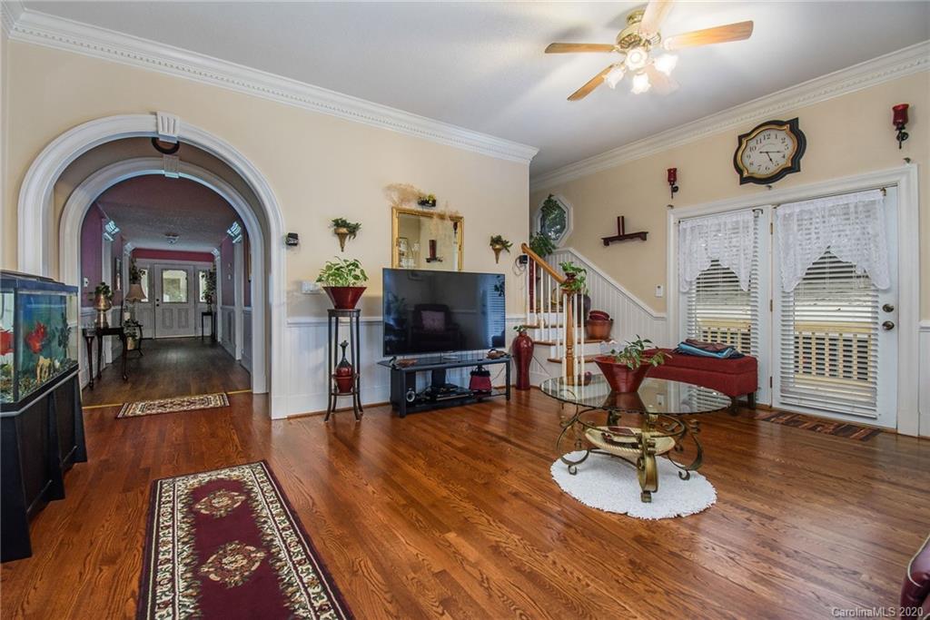 811 Bringle Ferry Road Salisbury, NC 28144 - Photo 6 of 33 Gallery Image 6