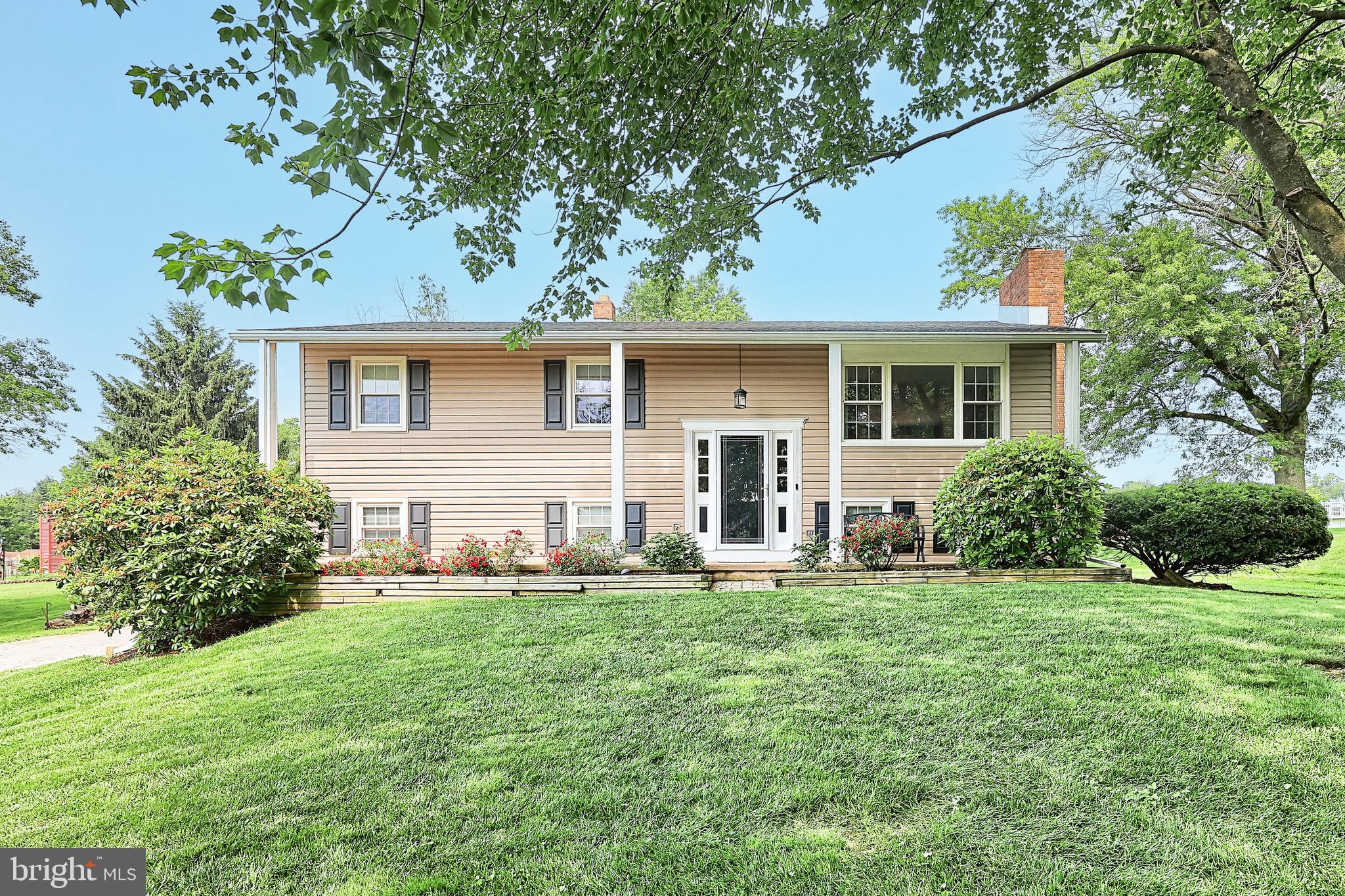 486 Highland Road Red Lion, PA 17356 - Photo 3 of 44 Gallery Image 3