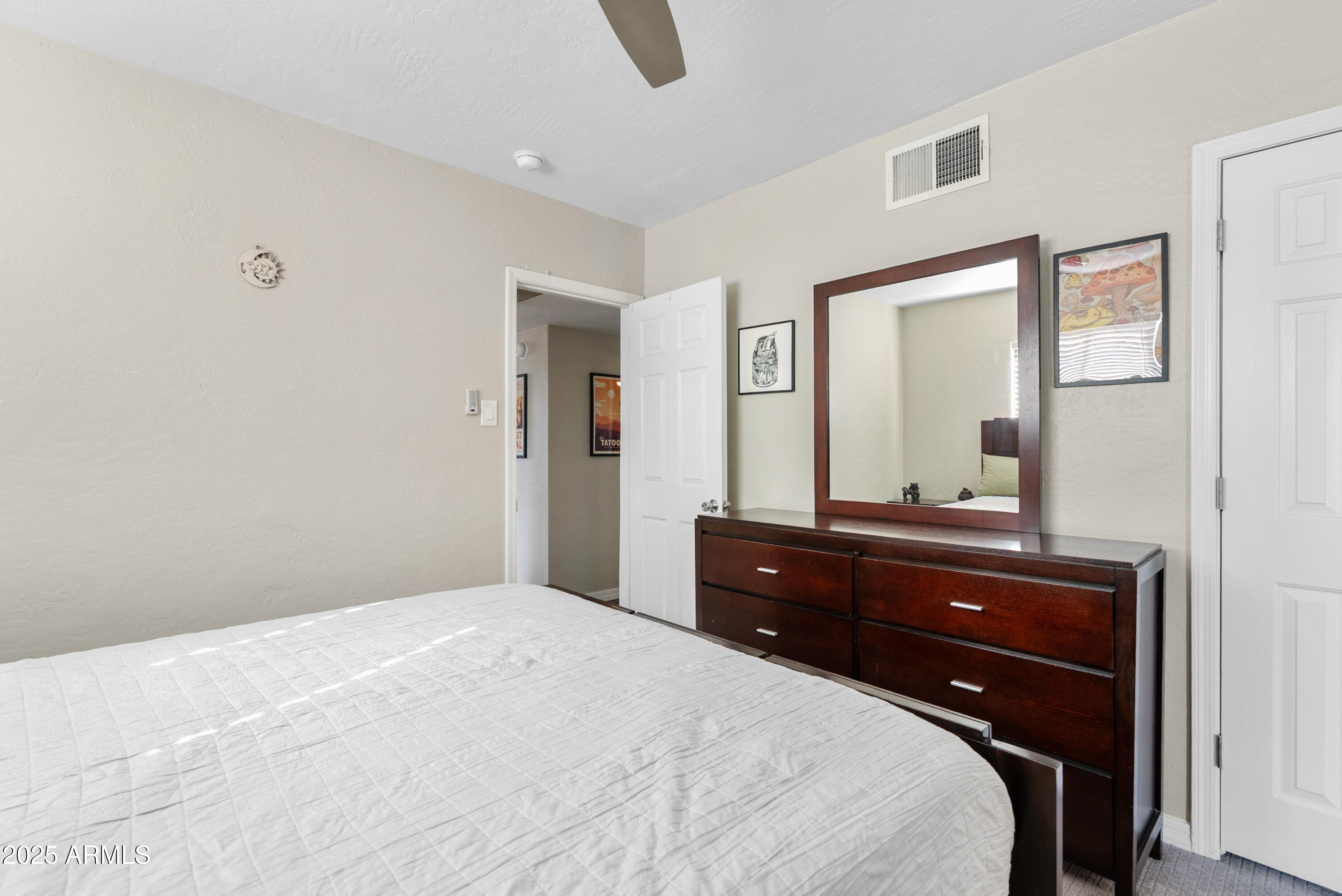 2147 West Osborn Road Phoenix, AZ 85015 - Photo 13 of 29 Gallery Image 13
