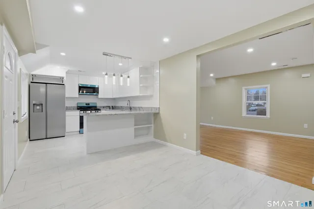 $499,000 | 26 Crescent Drive, Danbury, CT 06810