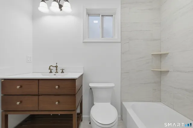 $499,000 | 26 Crescent Drive, Danbury, CT 06810