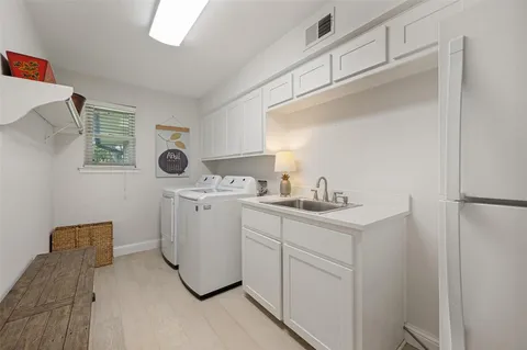 $1,198,000 | 3767 Jubilee Trail, Dallas, TX 75229