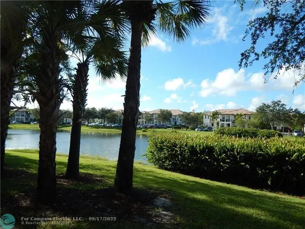 $480,000 | 4720 Mimosa Place, Unit 909, Coconut Creek, FL 33073