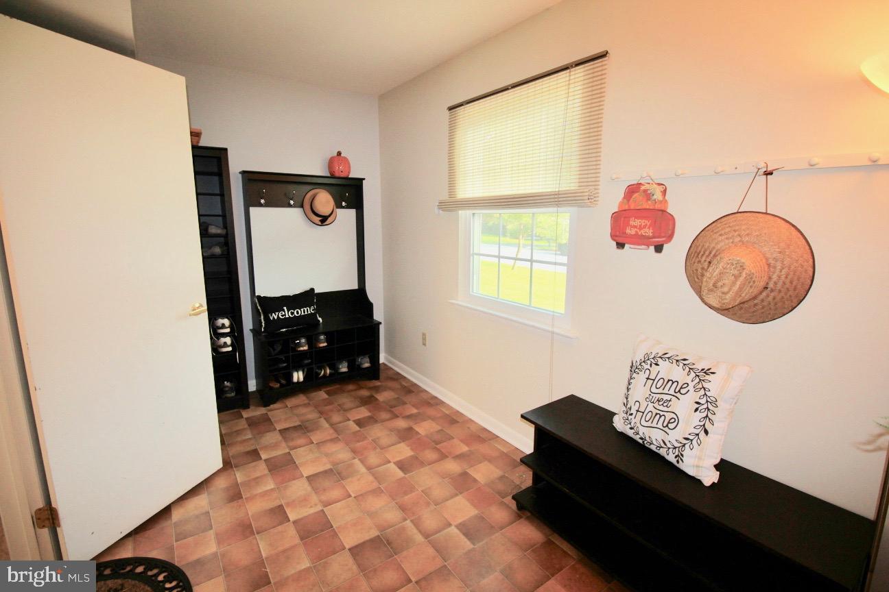 5166 Erie Road Harrisburg, PA 17111 - Photo 28 of 33 Gallery Image 28
