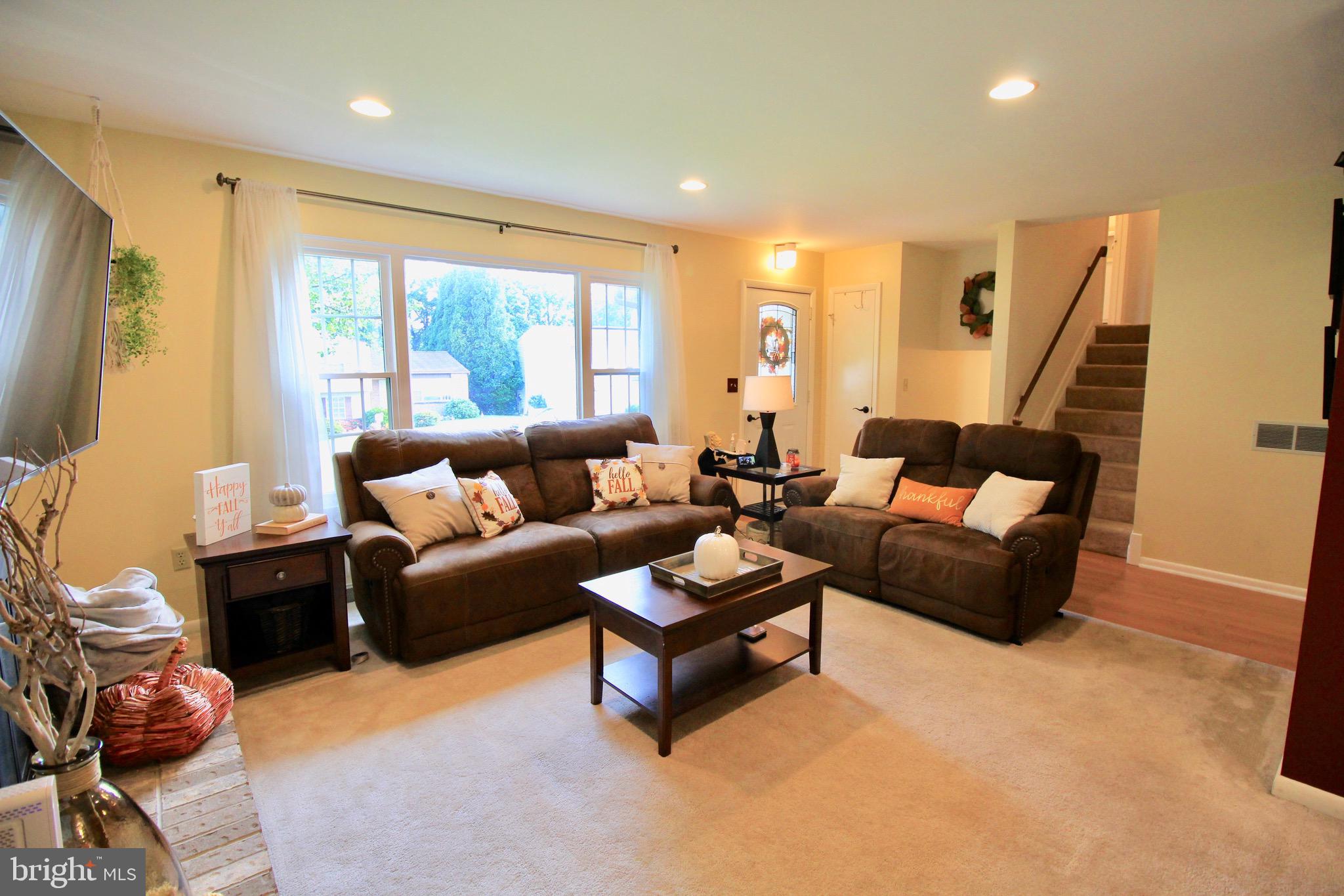 5166 Erie Road Harrisburg, PA 17111 - Photo 5 of 33 Gallery Image 5