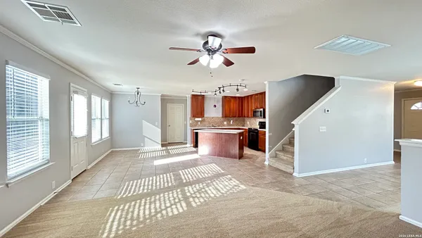 $1,995 | 15519 Grey Fox Terrace, San Antonio, TX 78255