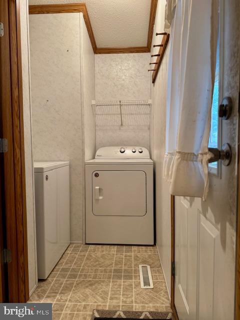 16 Doe Drive Elkton, MD 21921 - Photo 21 of 32 a utility room with dryer and washer