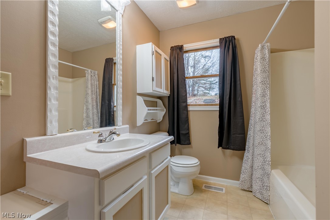 701 West Line Street Minerva, OH 44657 - Photo 28 of 37