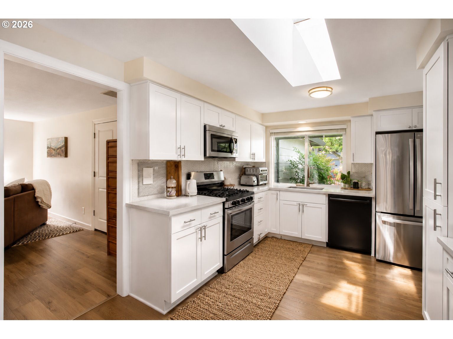 20798 Southwest Rosa Drive Beaverton, OR 97078 - Photo 11 of 23