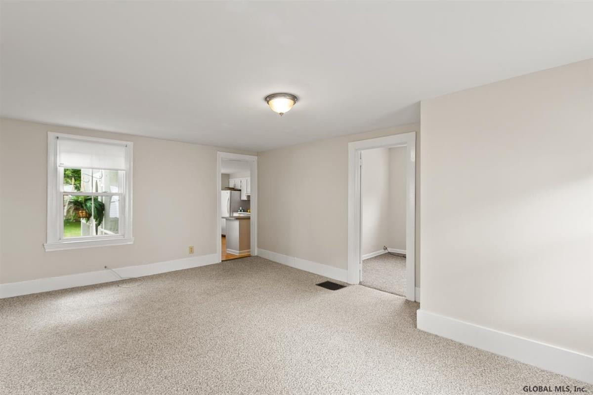 336 Riverview Road Rexford, NY 12148 - Photo 28 of 63 Photo 28