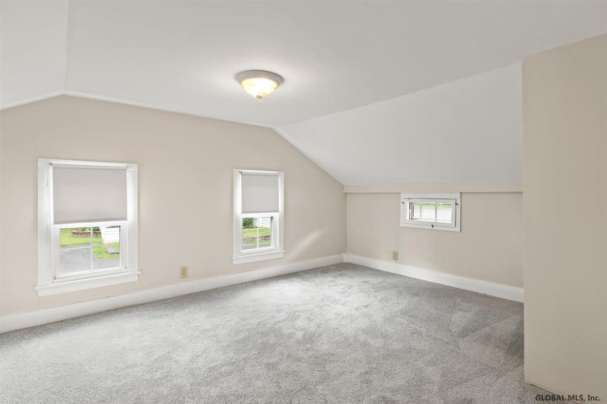 336 Riverview Road Rexford, NY 12148 - Photo 31 of 63 Photo 31